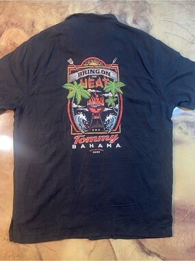 Tommy Bahama Black Tropical Grill Graphic Tee